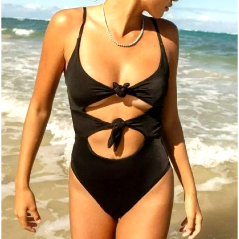 URBAN OUTFITTERS Women's Medium Black Double Tie One Piece Swimsuit Padded Bra